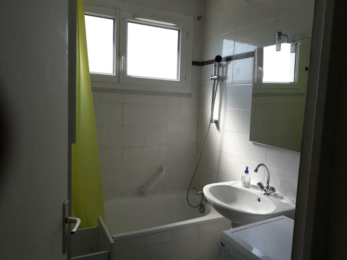 La grâce Apartamento Vaulx-en-Velin Exterior foto